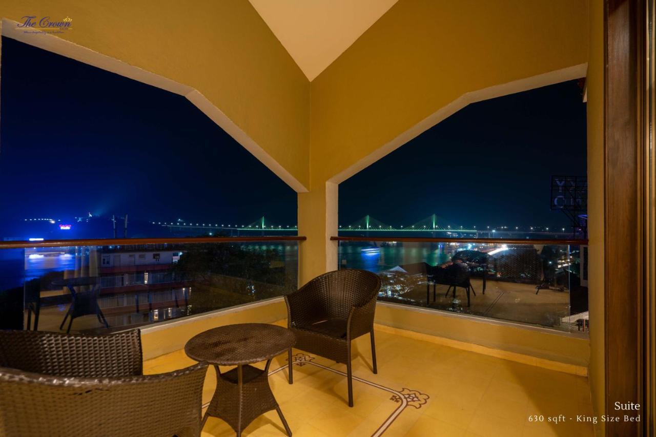 The Crown Goa Hotel Panaji Exterior photo